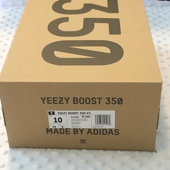 YEEZY Boost 350 V2 “Light” - Picture 3 of 8
